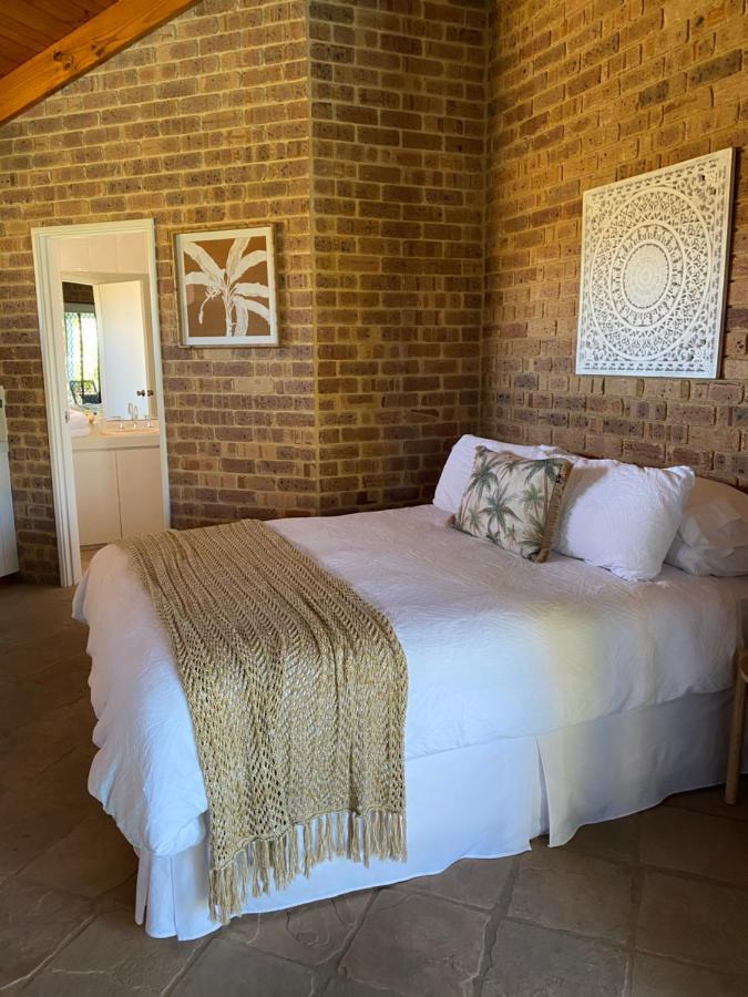 Nautilus Retreat Kalbarri B&B Exterior photo
